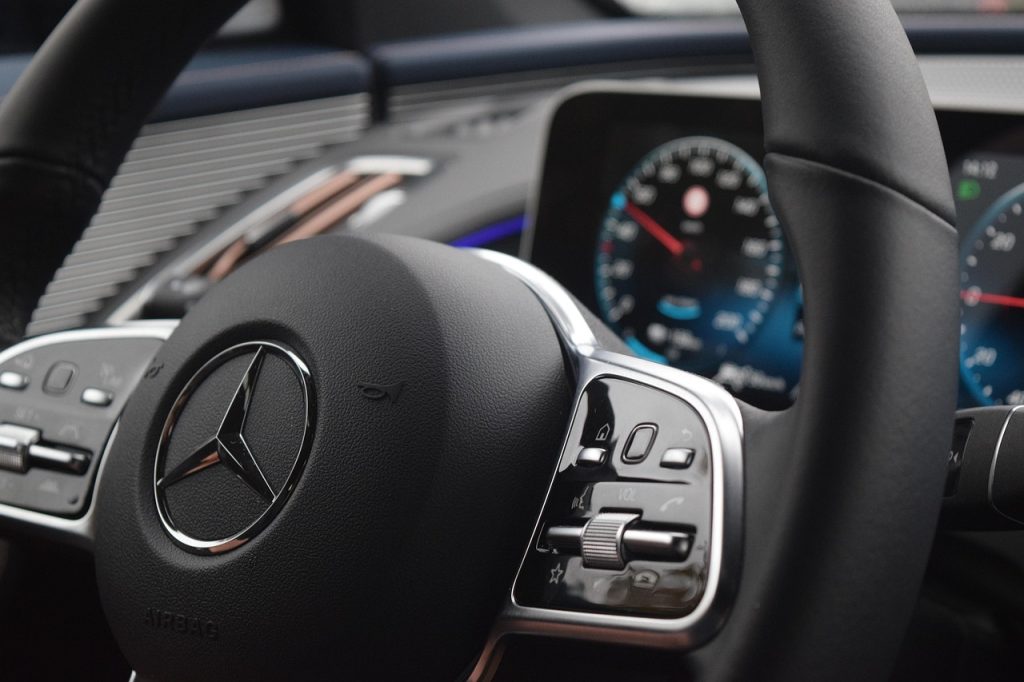mercedes eqc, mercedes steering wheel, mercedes interior, mercedes ev, interior, automobile, automotive, luxury vehicle, benz, mercedes-benz, gray interior, mercedes eqc, mercedes eqc, mercedes eqc, mercedes eqc, mercedes eqc, mercedes interior